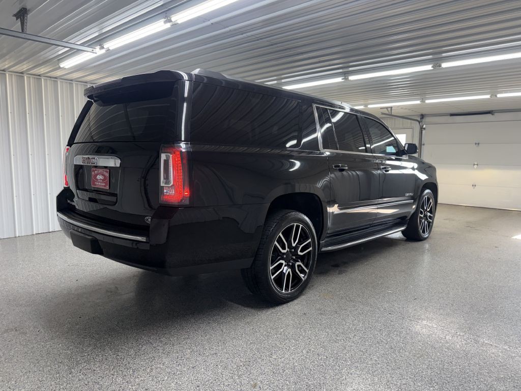 2017 GMC Yukon Image 6