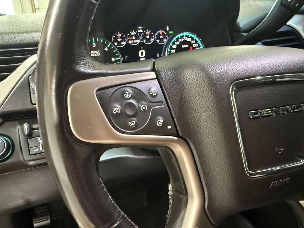 2017 GMC Yukon Image 21