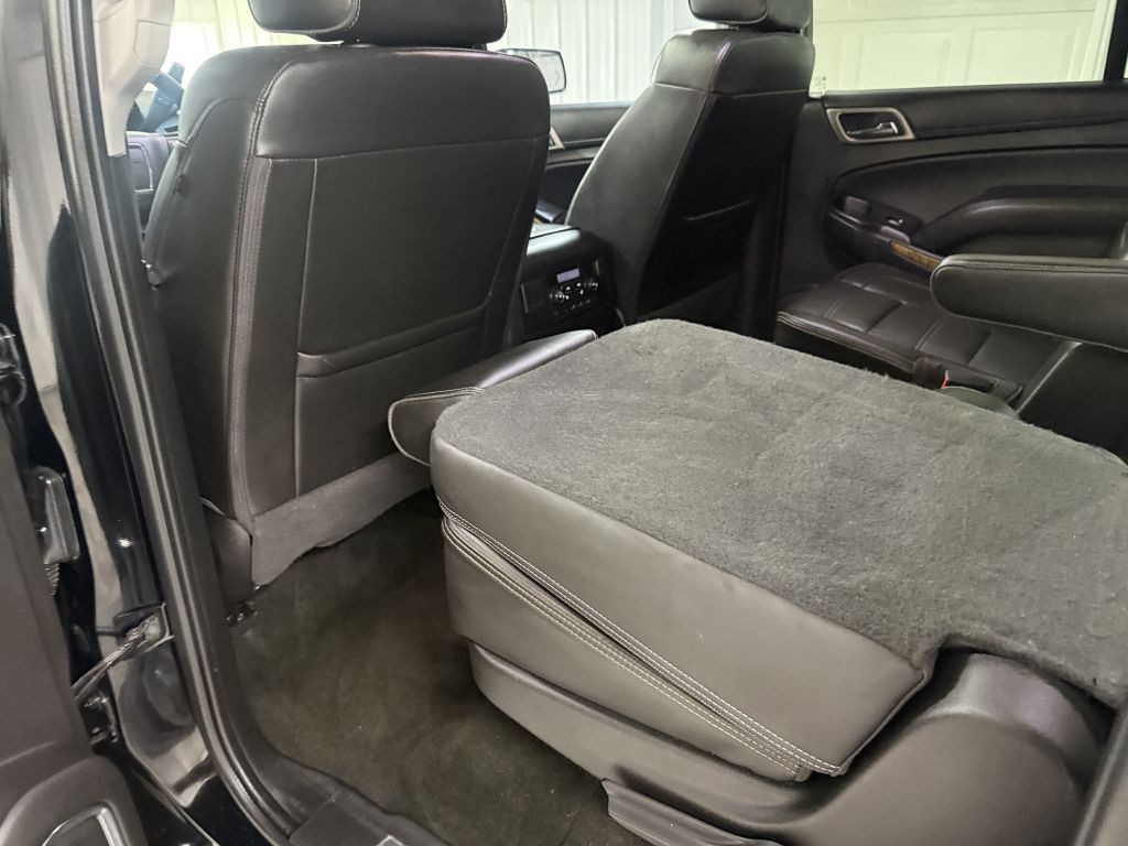 2017 GMC Yukon Image 35