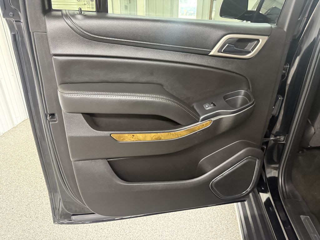 2017 GMC Yukon Image 36