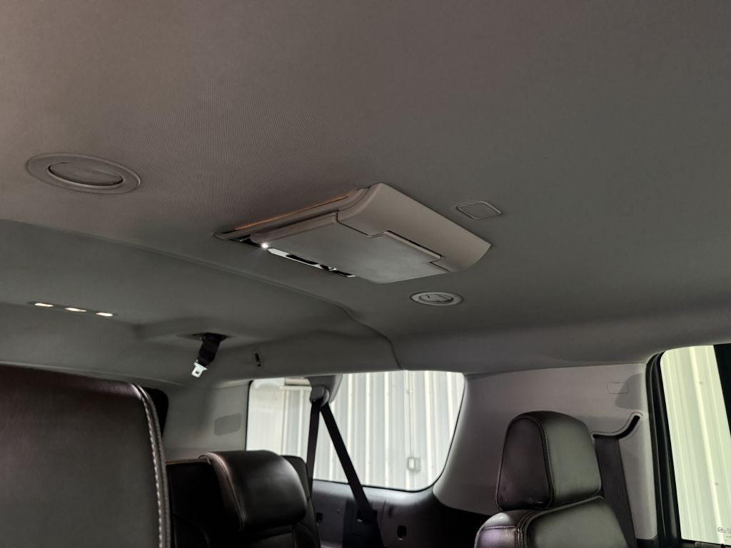 2017 GMC Yukon Image 43