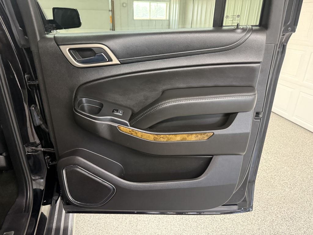 2017 GMC Yukon Image 44