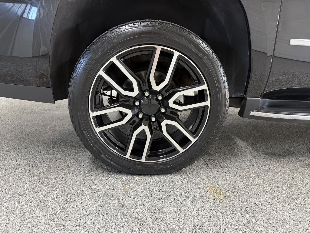 2017 GMC Yukon Image 50