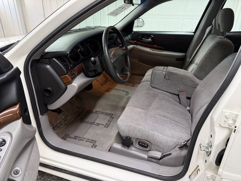 2004 Buick LeSabre Image 13
