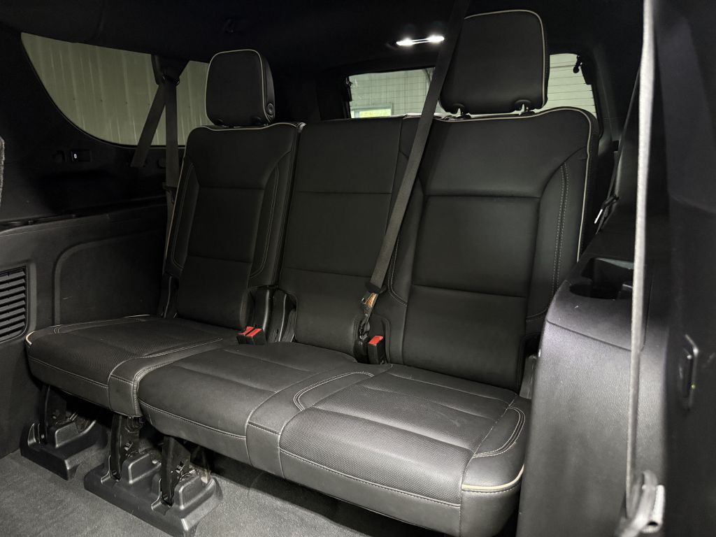 2021 GMC Yukon Image 32