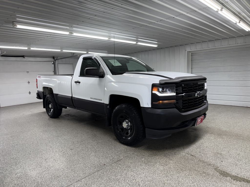 2017 Chevrolet Silverado 1500 Image 1