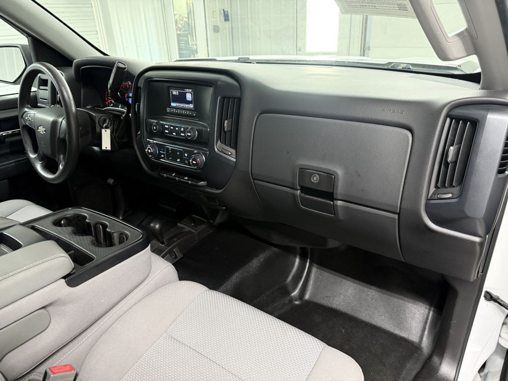 2017 Chevrolet Silverado 1500 Image 32