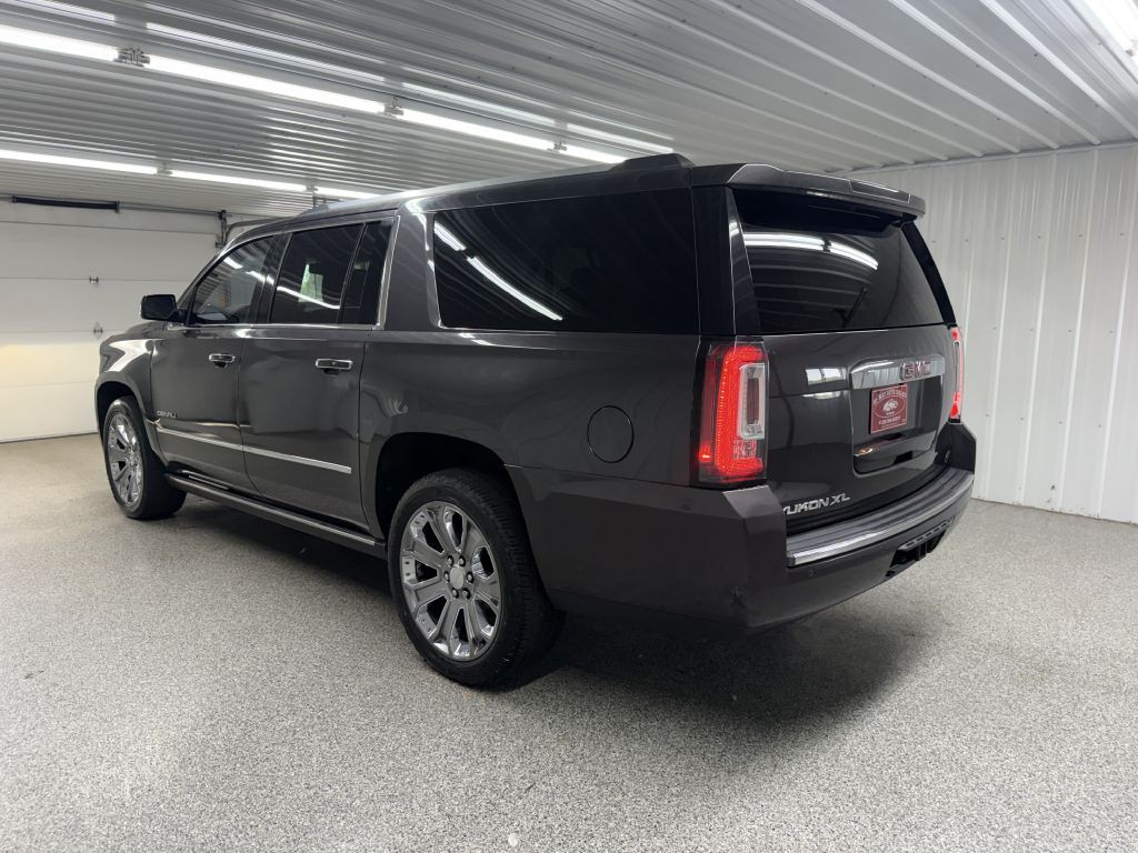 2016 GMC Yukon Image 4