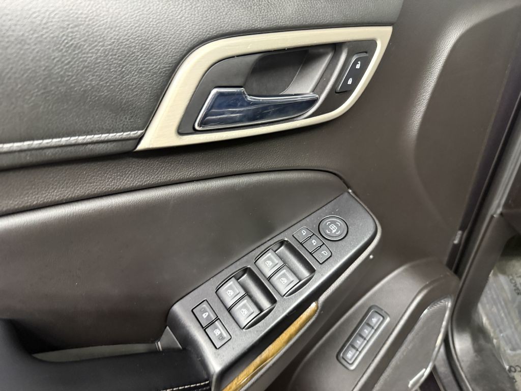 2016 GMC Yukon Image 27