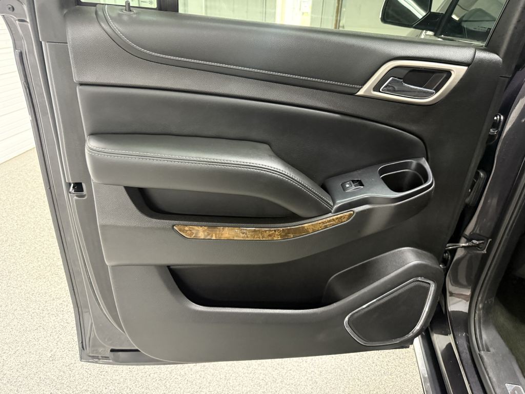 2016 GMC Yukon Image 33