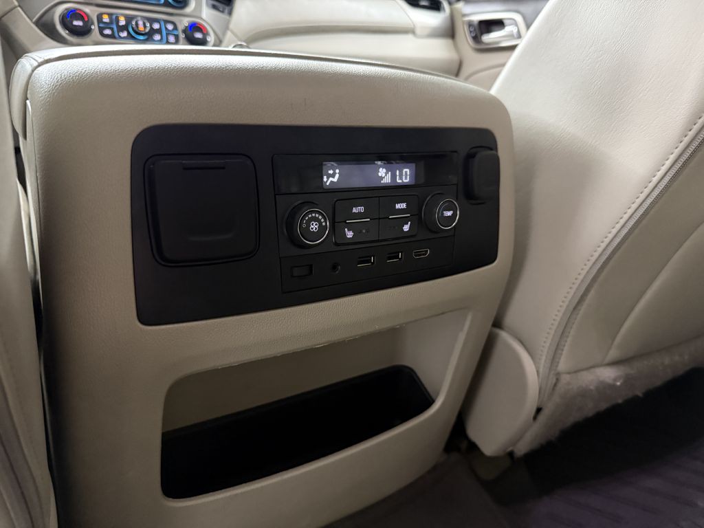 2017 GMC Yukon Image 31