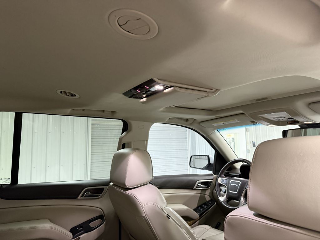 2017 GMC Yukon Image 42