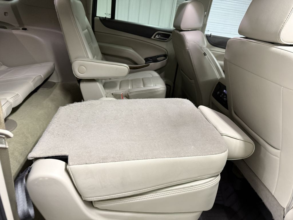 2017 GMC Yukon Image 43
