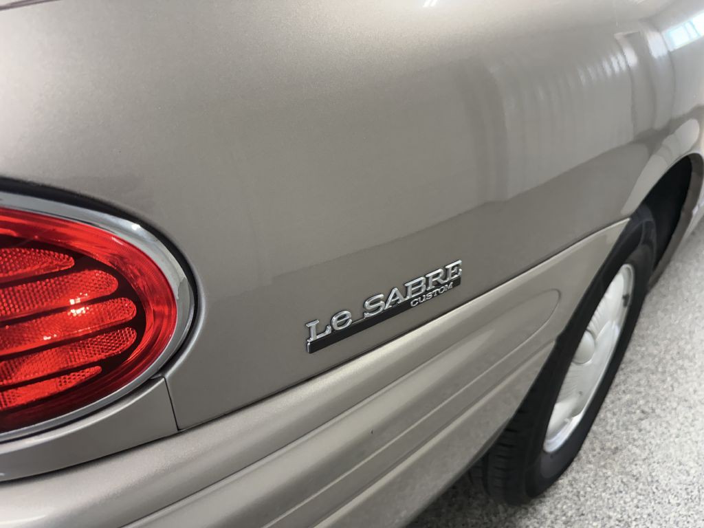 2000 Buick LeSabre Image 7