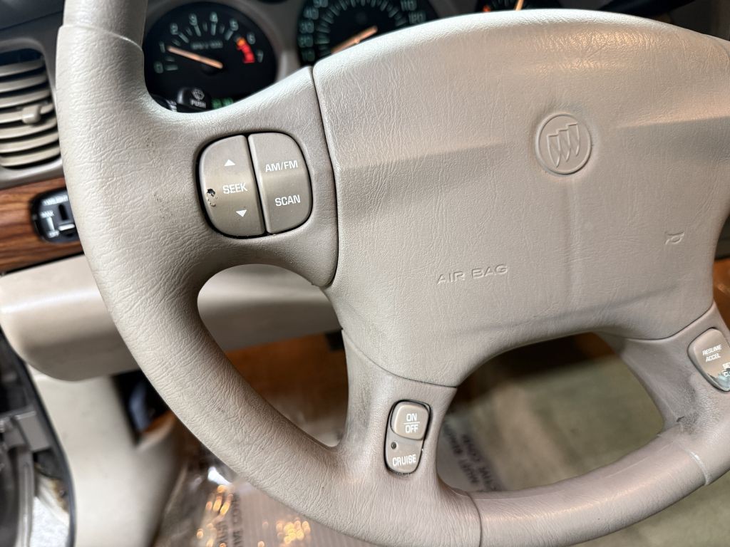 2000 Buick LeSabre Image 20