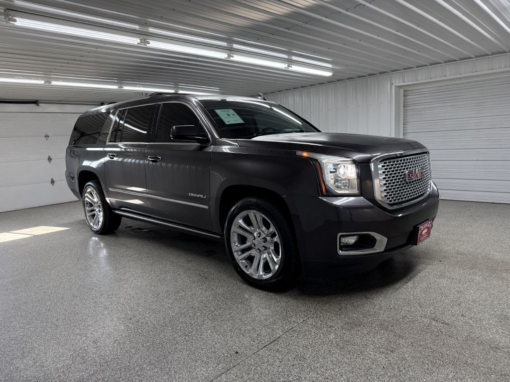 2017 GMC Yukon Image 1
