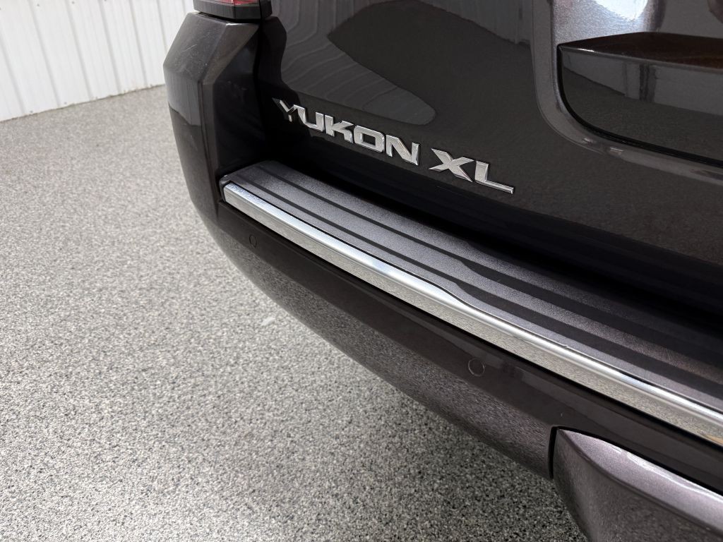 2017 GMC Yukon Image 7