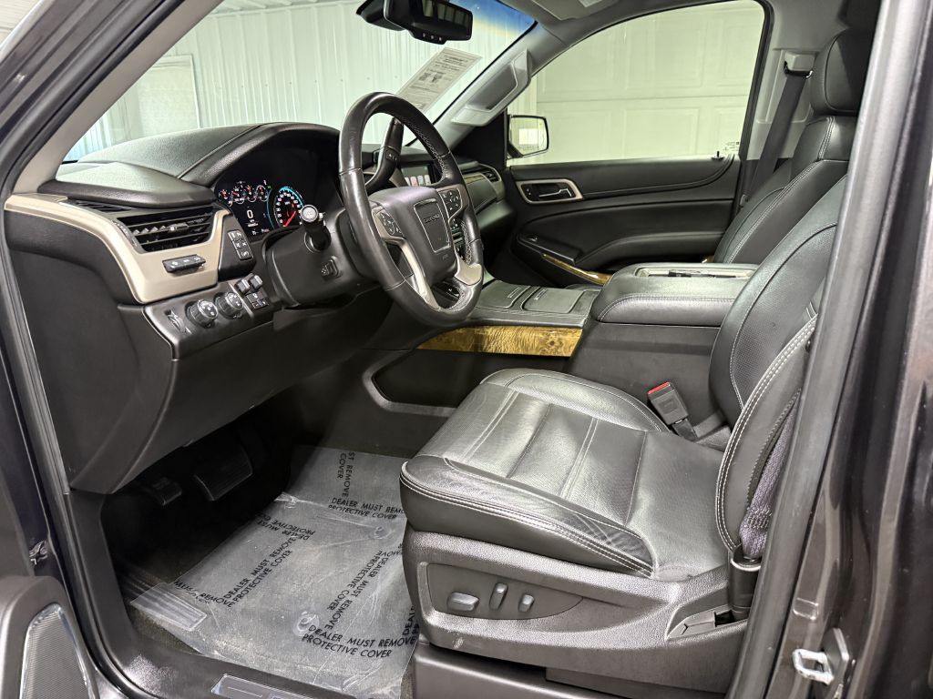 2017 GMC Yukon Image 11