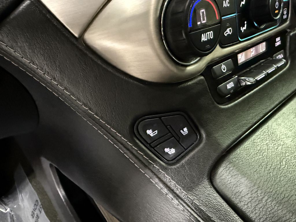 2017 GMC Yukon Image 25