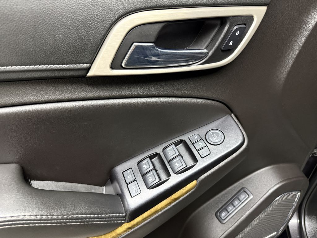 2017 GMC Yukon Image 29