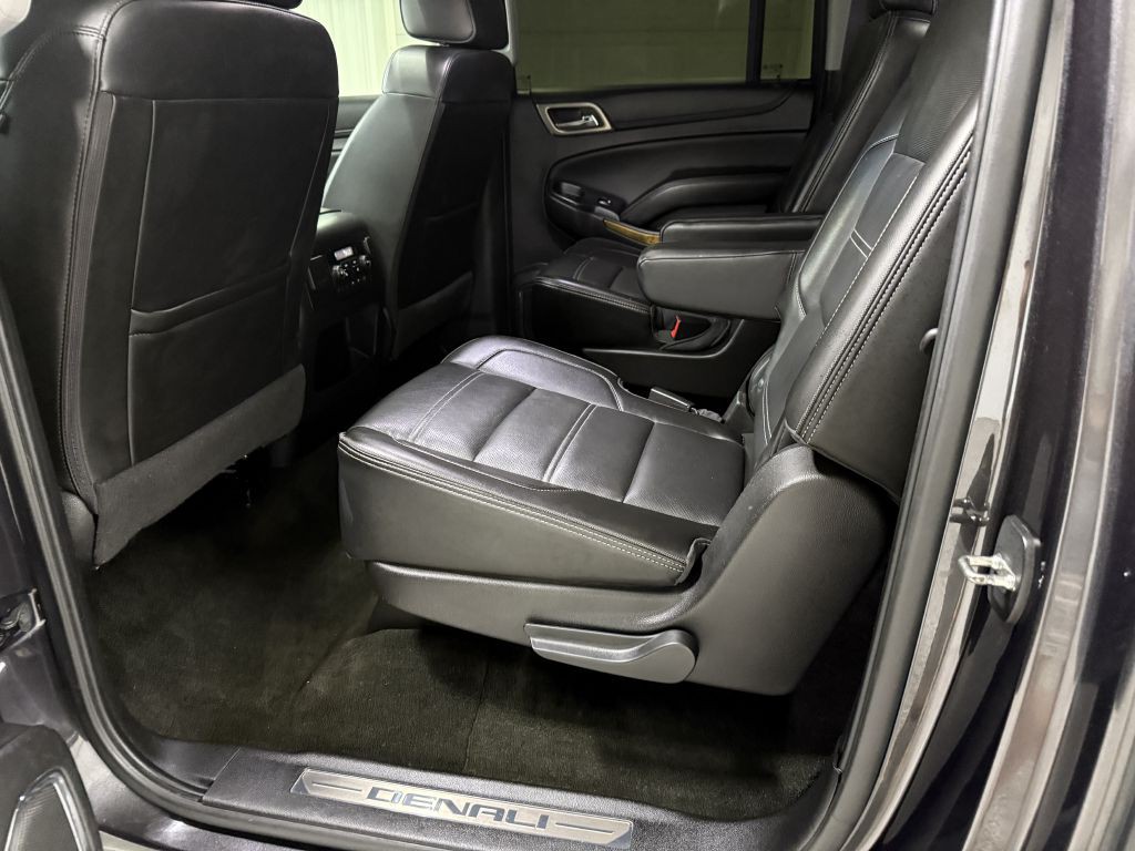 2017 GMC Yukon Image 30