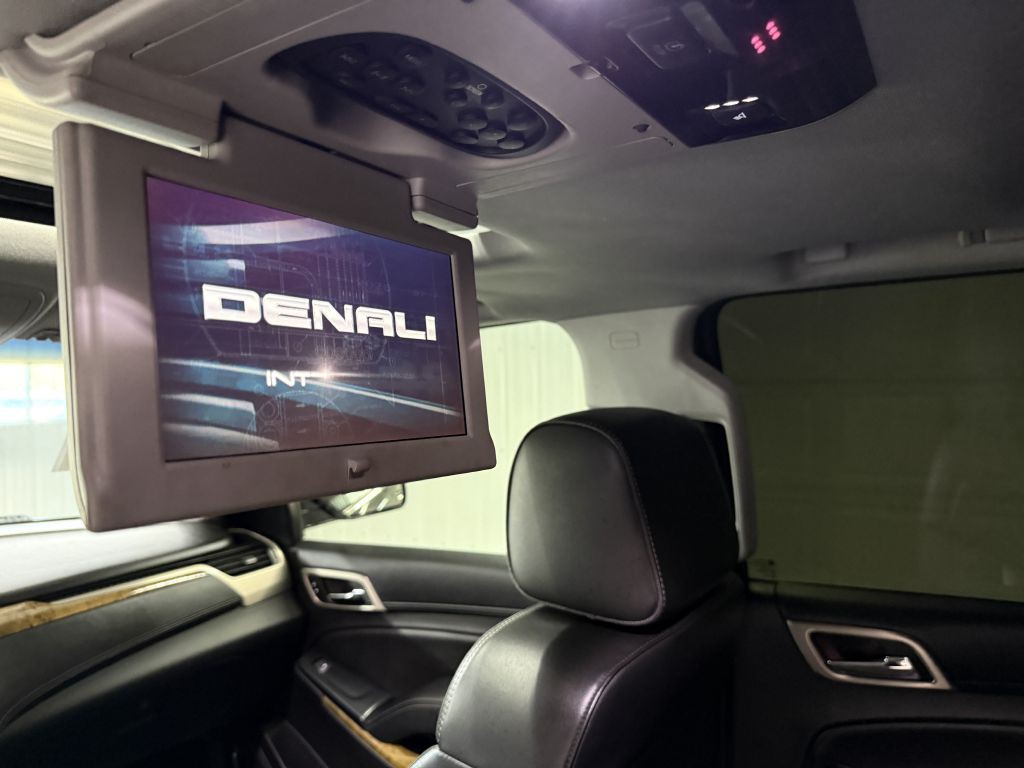 2017 GMC Yukon Image 33