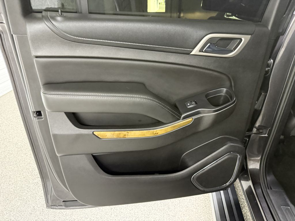 2017 GMC Yukon Image 37