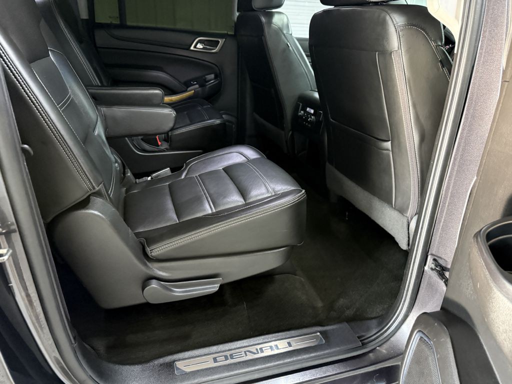 2017 GMC Yukon Image 41