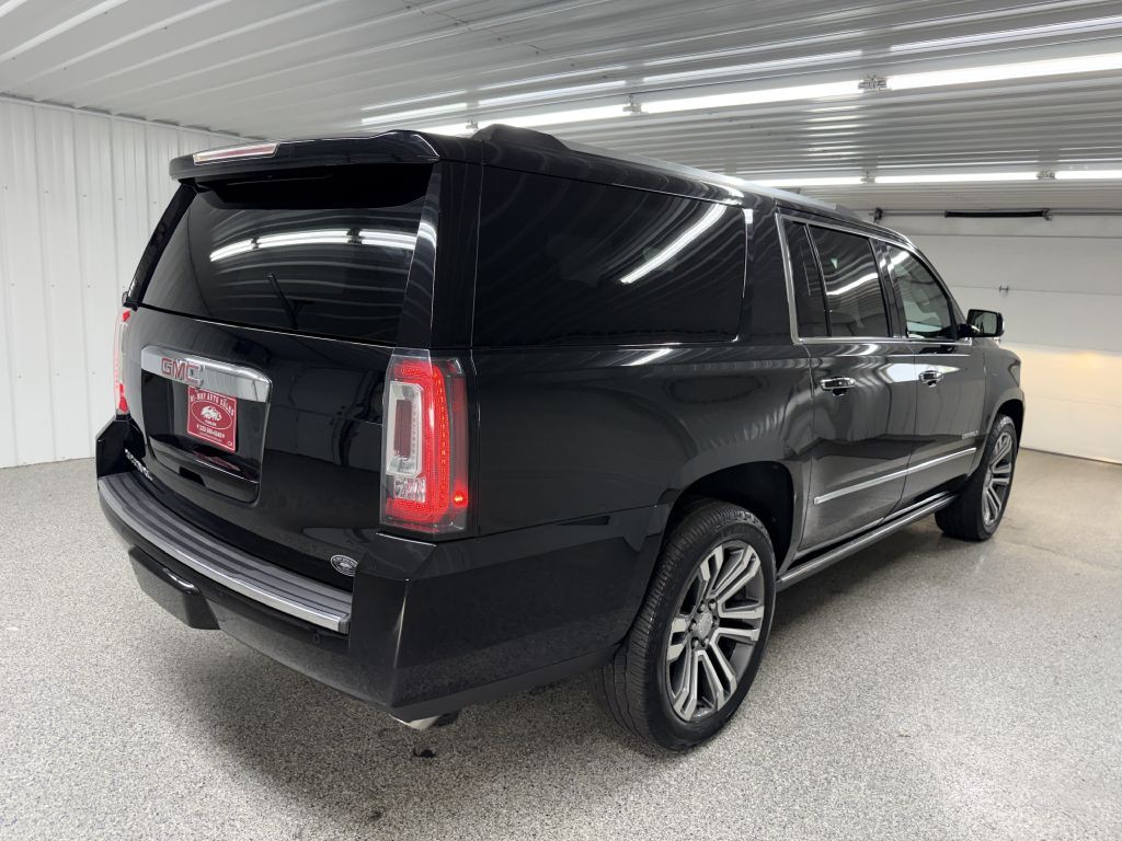 2019 GMC Yukon Image 6