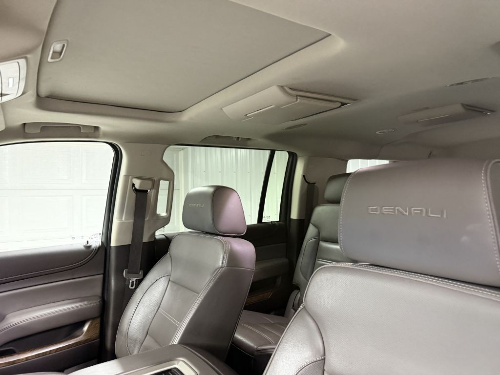 2019 GMC Yukon Image 10