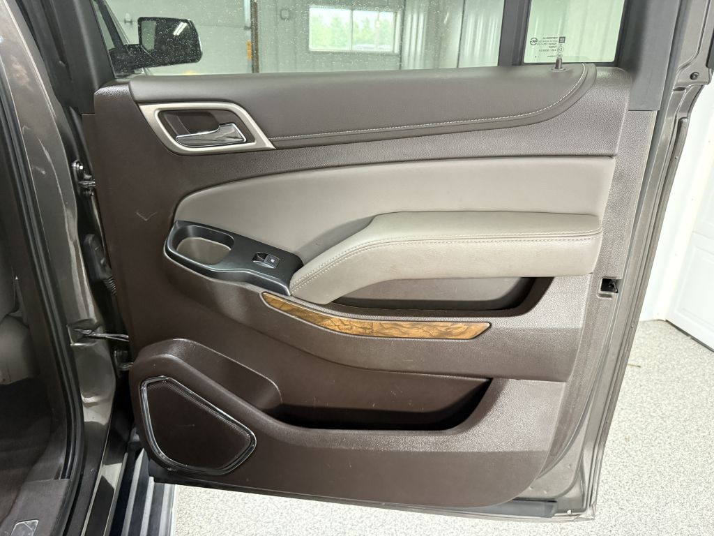 2019 GMC Yukon Image 39