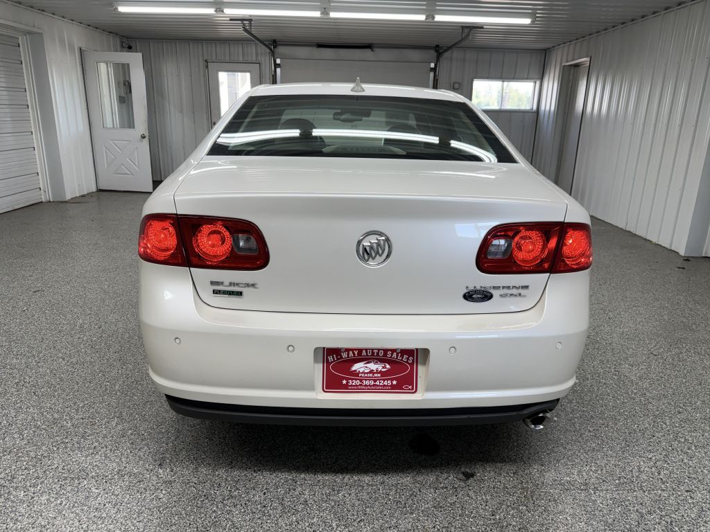 2010 Buick Lucerne Image 5