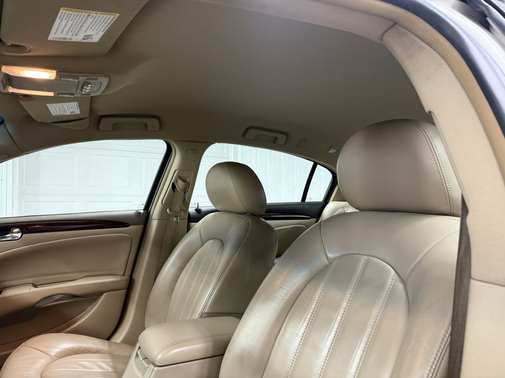 2010 Buick Lucerne Image 13