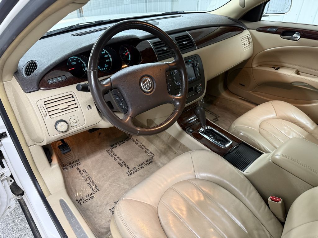 2010 Buick Lucerne Image 15