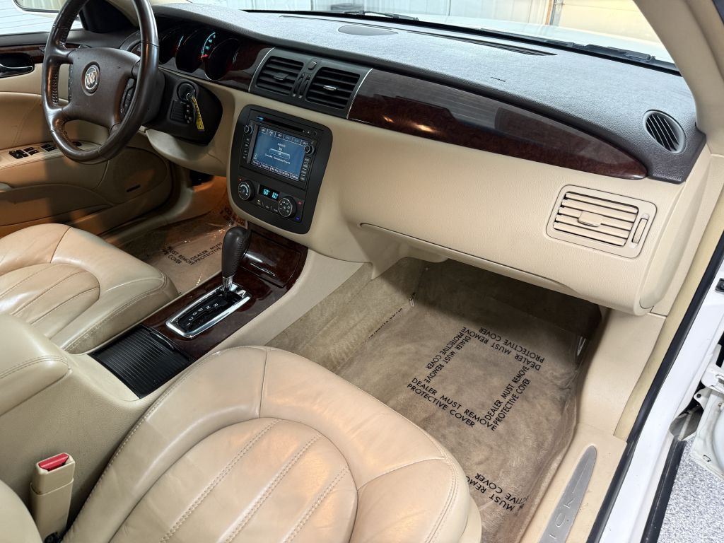 2010 Buick Lucerne Image 33