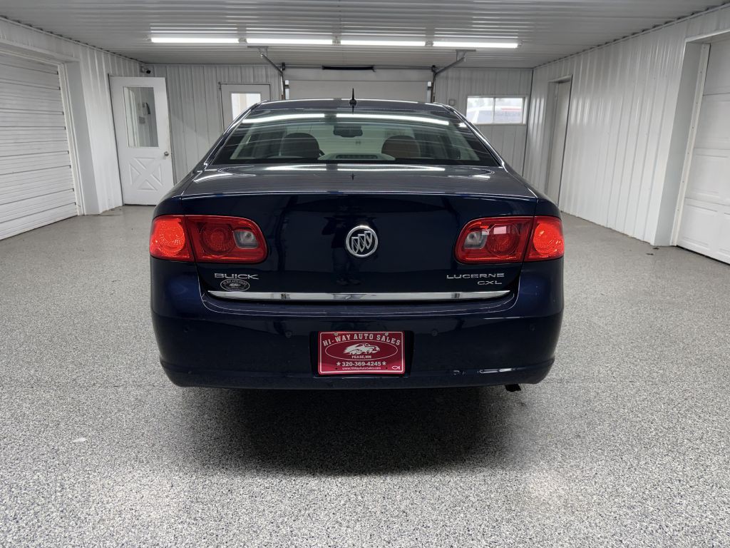 2008 Buick Lucerne Image 5