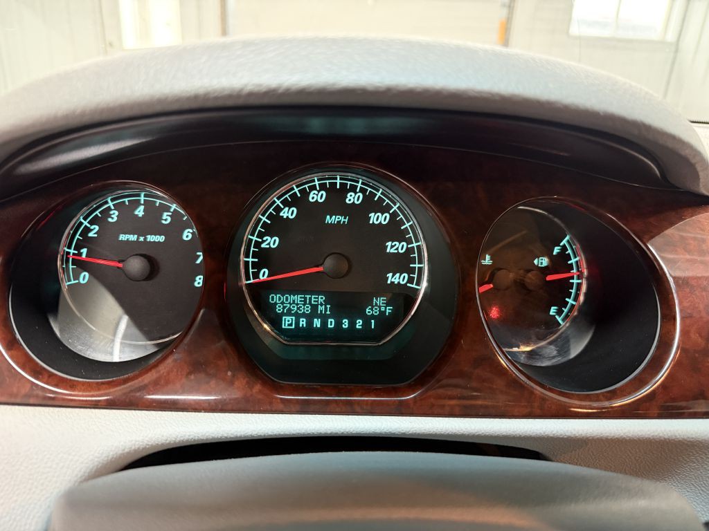 2008 Buick Lucerne Image 16