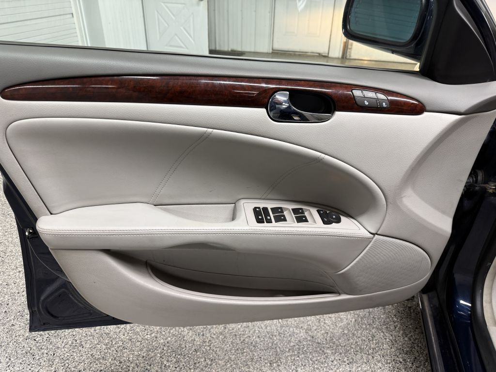 2008 Buick Lucerne Image 22