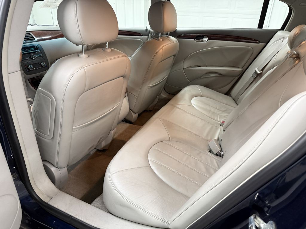 2008 Buick Lucerne Image 25