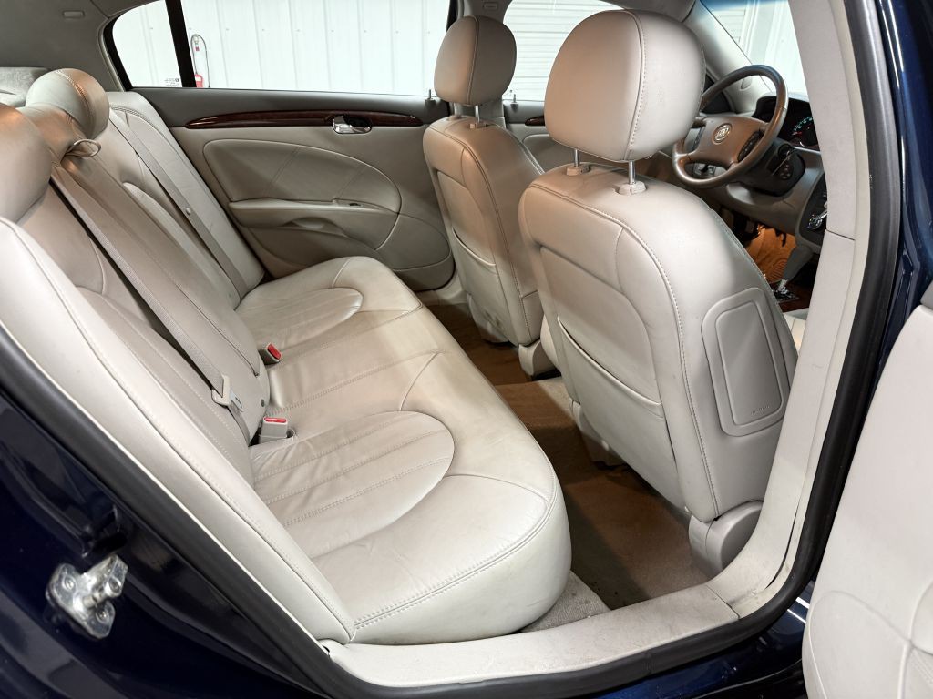 2008 Buick Lucerne Image 28