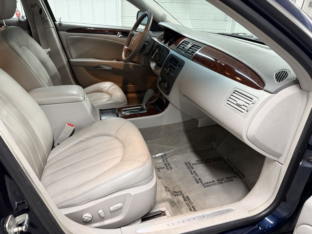 2008 Buick Lucerne Image 30