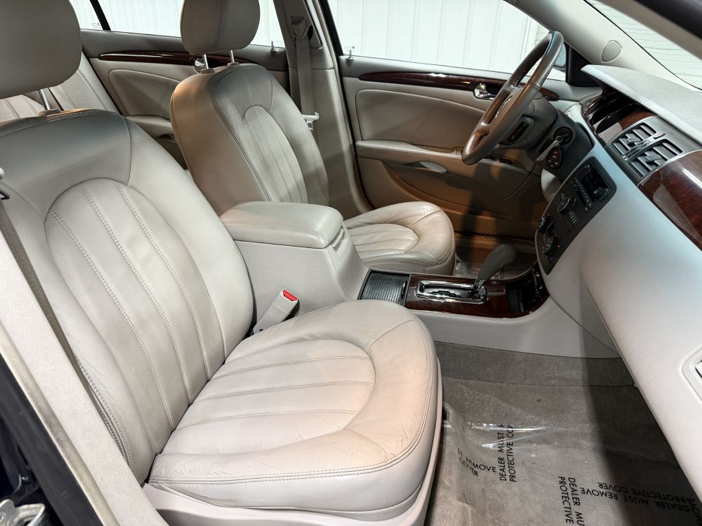2008 Buick Lucerne Image 31