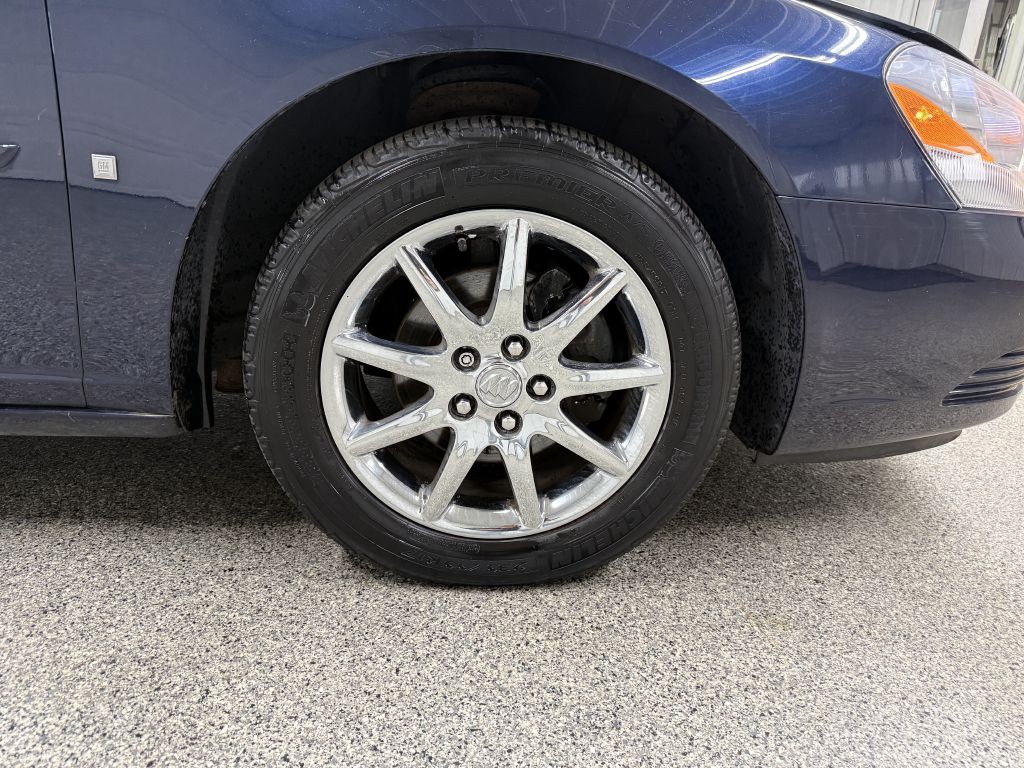 2008 Buick Lucerne Image 35