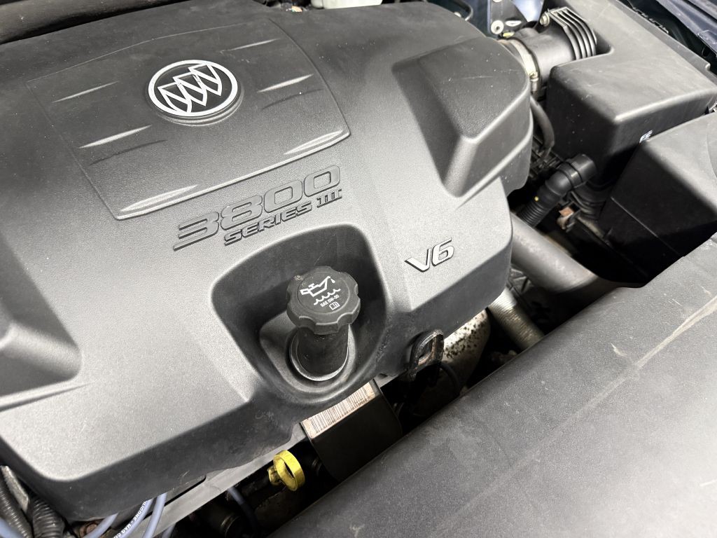2008 Buick Lucerne Image 38