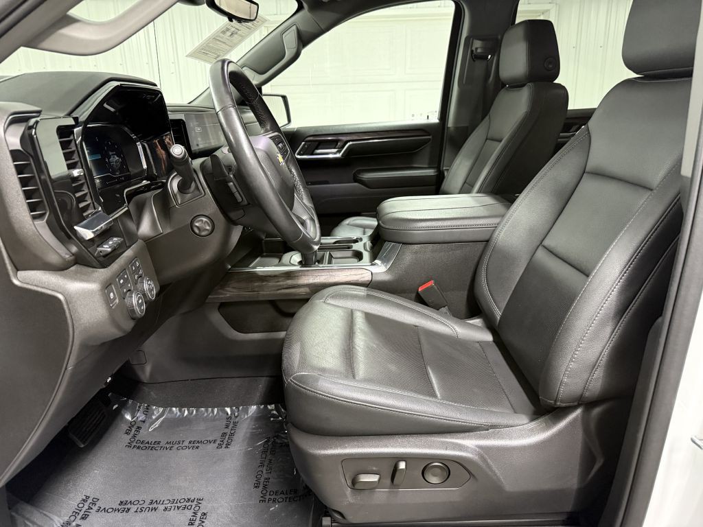 2023 Chevrolet Silverado 1500 Image 11