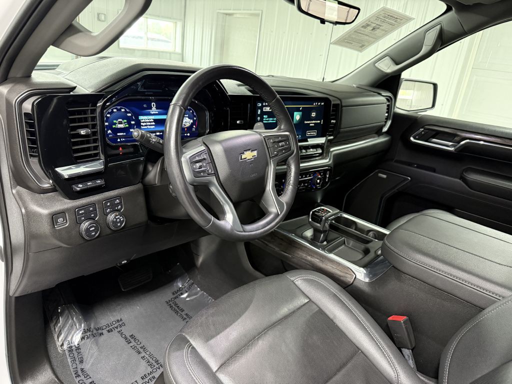2023 Chevrolet Silverado 1500 Image 13