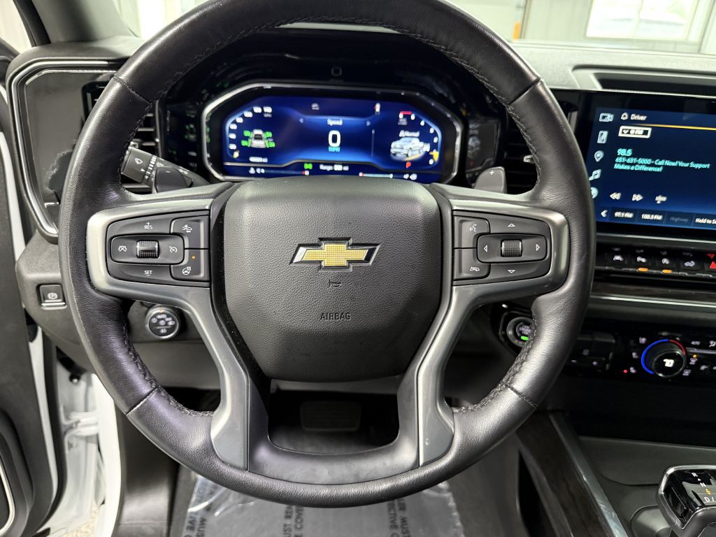 2023 Chevrolet Silverado 1500 Image 17