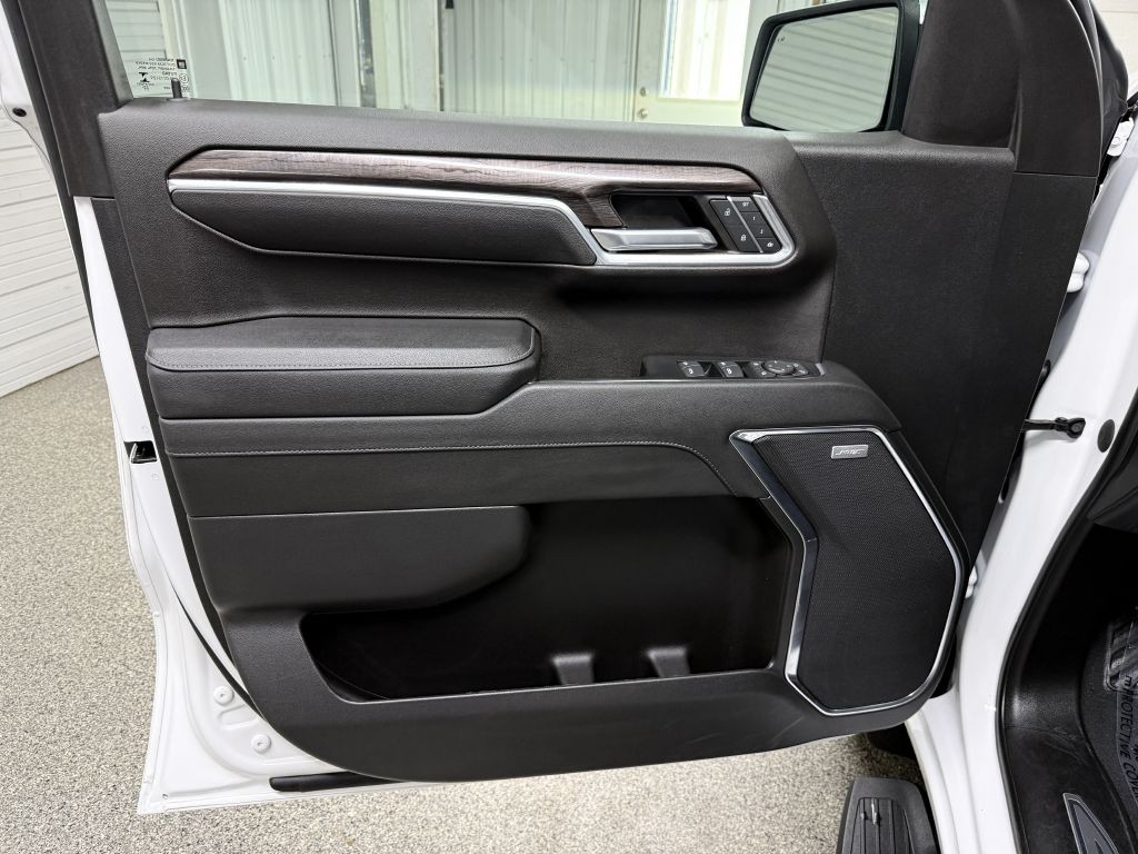 2023 Chevrolet Silverado 1500 Image 26