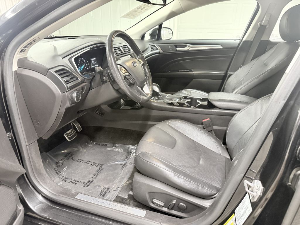 2015 Ford Fusion Image 9