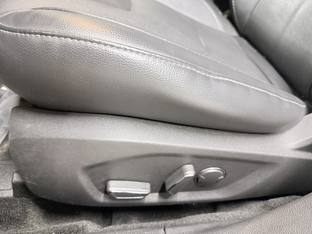 2015 Ford Fusion Image 12